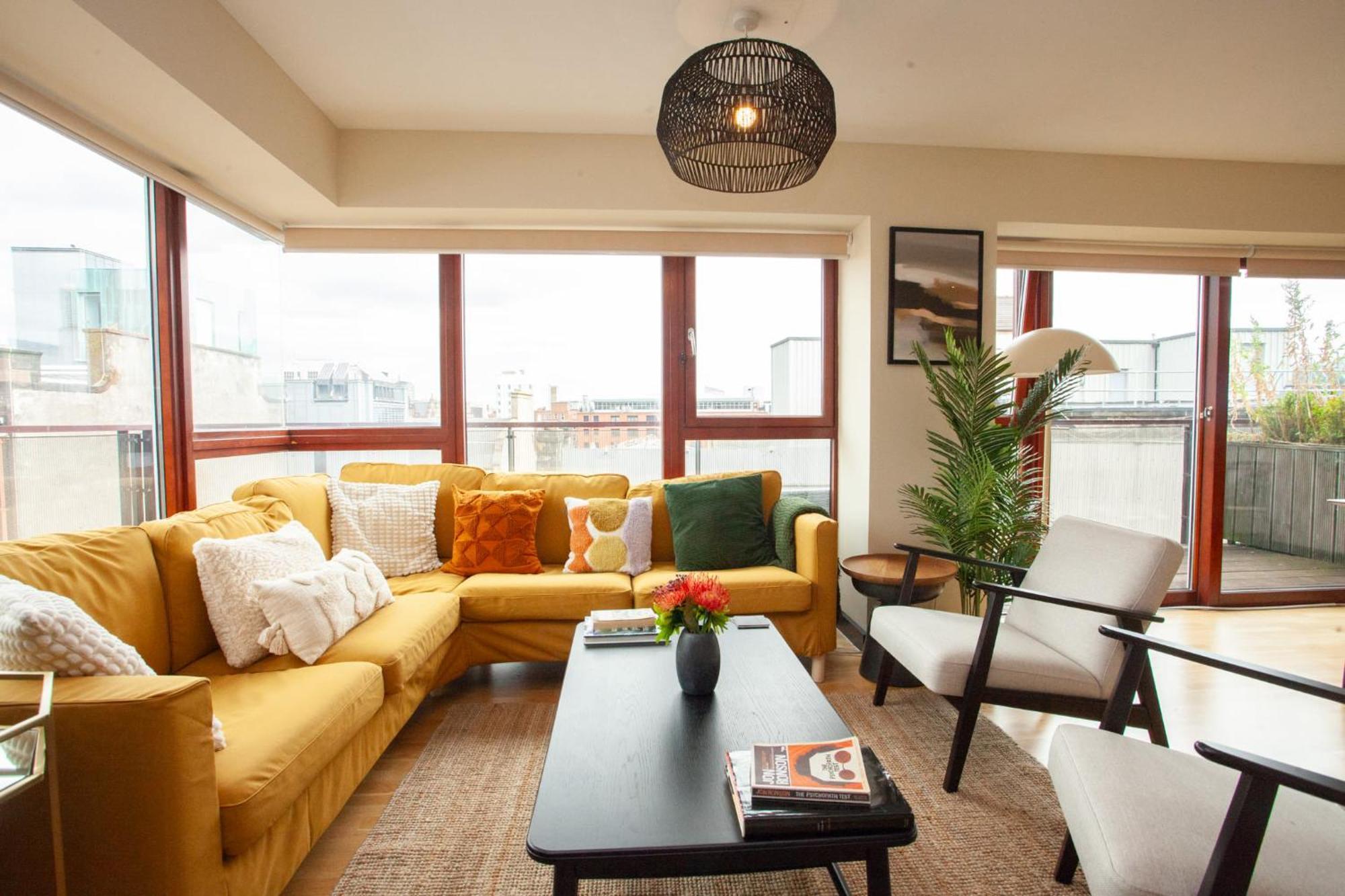 Beautiful Penthouse In Centre Location Сasa de vacaciones Glasgow